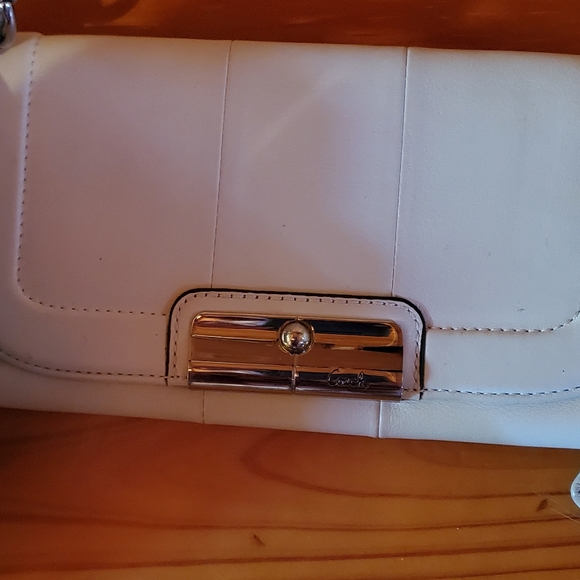 Coach purse and wallet with storage bag. - Picture 4 of 7